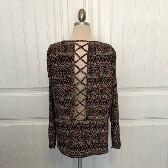 Paisley Open Back Blouse - Picture 2 of 4